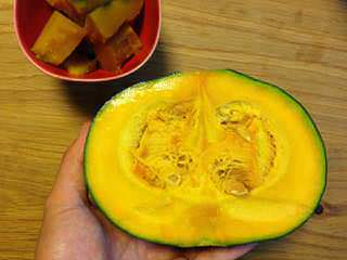 追熟させて甘味が増すカボチャ